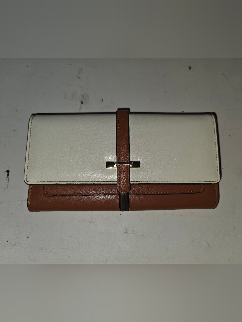CLUCI Mile Wallet Women’s Slim Tri-Fold Faux Leather Card Holder